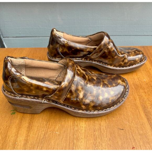b.o.c Born Concepts Tortoise Shell Patent Leather Comfort Clogs Women’s 7 - Picture 3 of 8